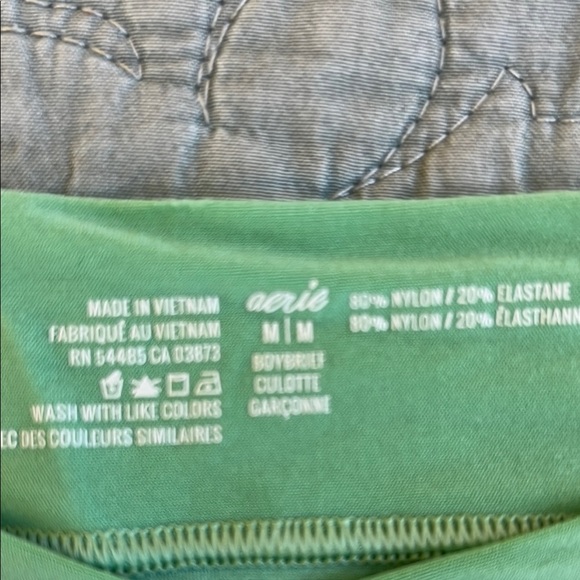 Aerie Set of Three Women's bikini Underwear in Green, Purple, and Navy - M - Picture 2 of 9